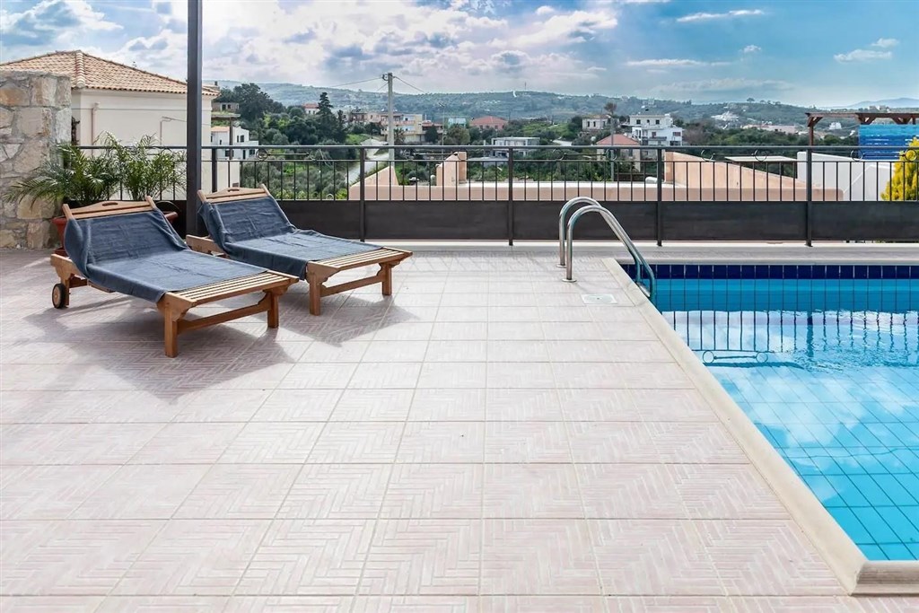 na-prodej-moderni-jednopodlazni-vila-s-bazenem-kreta-recko