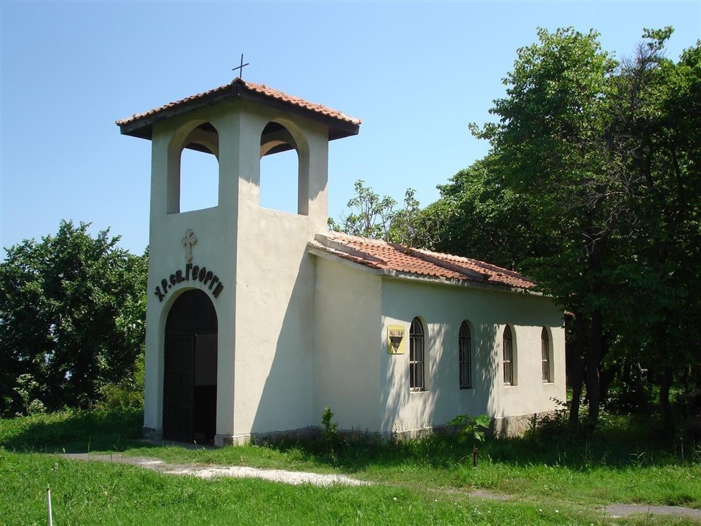 na-prodej-novy-apartman-v-1-rade-od-more-v-malebne-obci-carevo-bulharsko