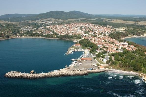 na-prodej-novy-apartman-v-1-rade-od-more-v-malebne-obci-carevo-bulharsko