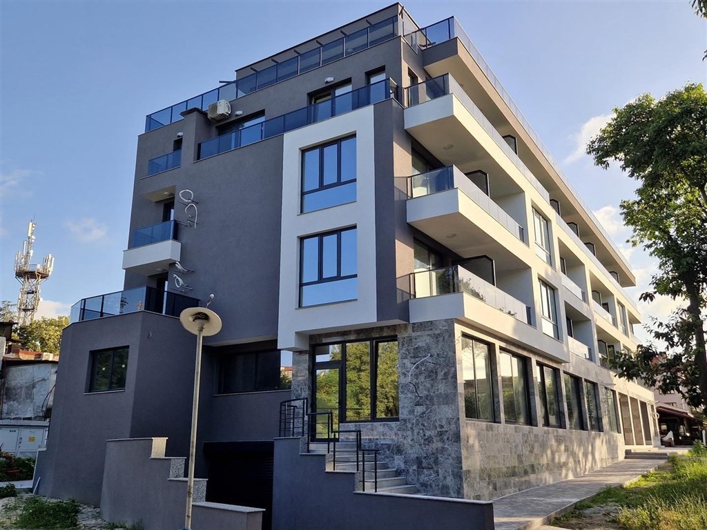 na-prodej-novy-apartman-v-1-rade-od-more-v-malebne-obci-carevo-bulharsko