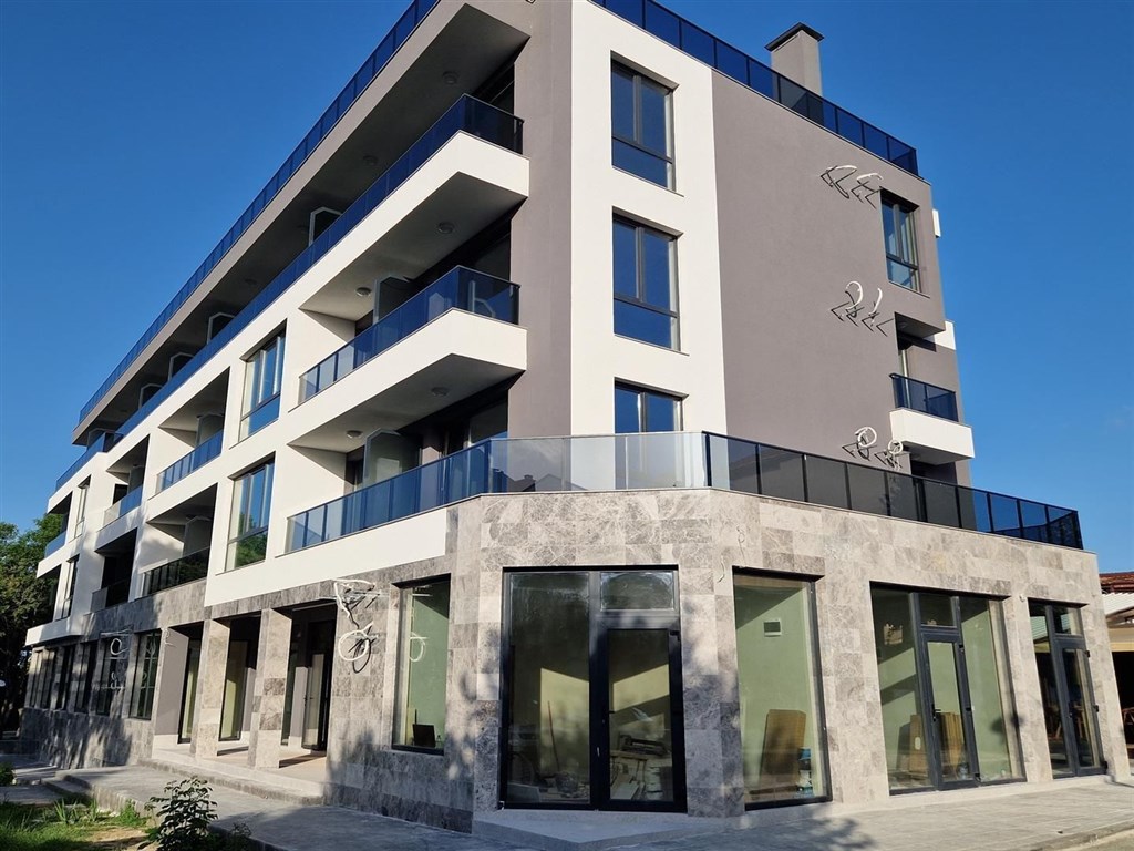 na-prodej-novy-apartman-v-1-rade-od-more-v-malebne-obci-carevo-bulharsko