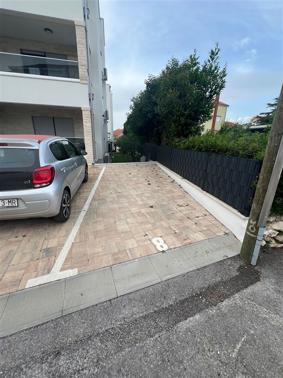 na-prodej-moderni-apartman-s-3-loznicemi-zadar-chorvatsko