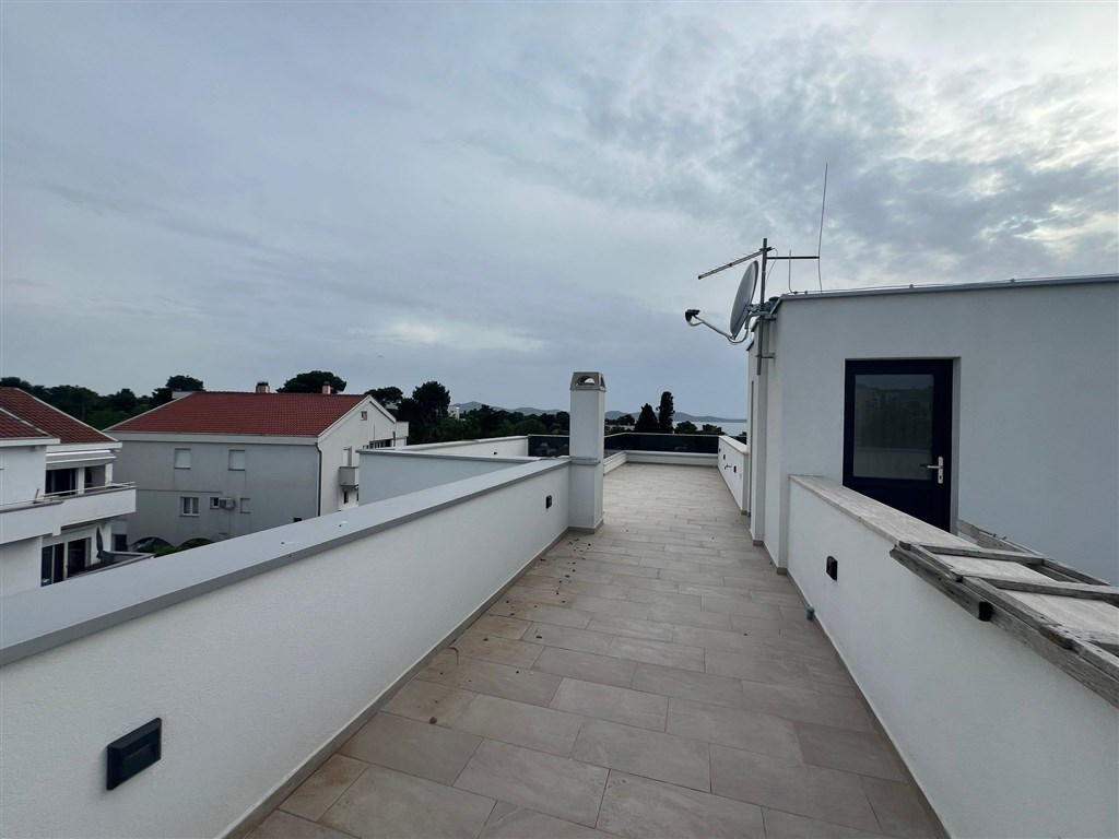 na-prodej-moderni-apartman-s-3-loznicemi-zadar-chorvatsko