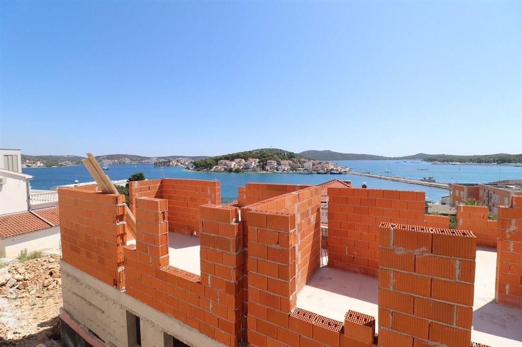 na-prodej-novy-apartman-ve-3-rade-od-more-rogoznica-chorvatsko