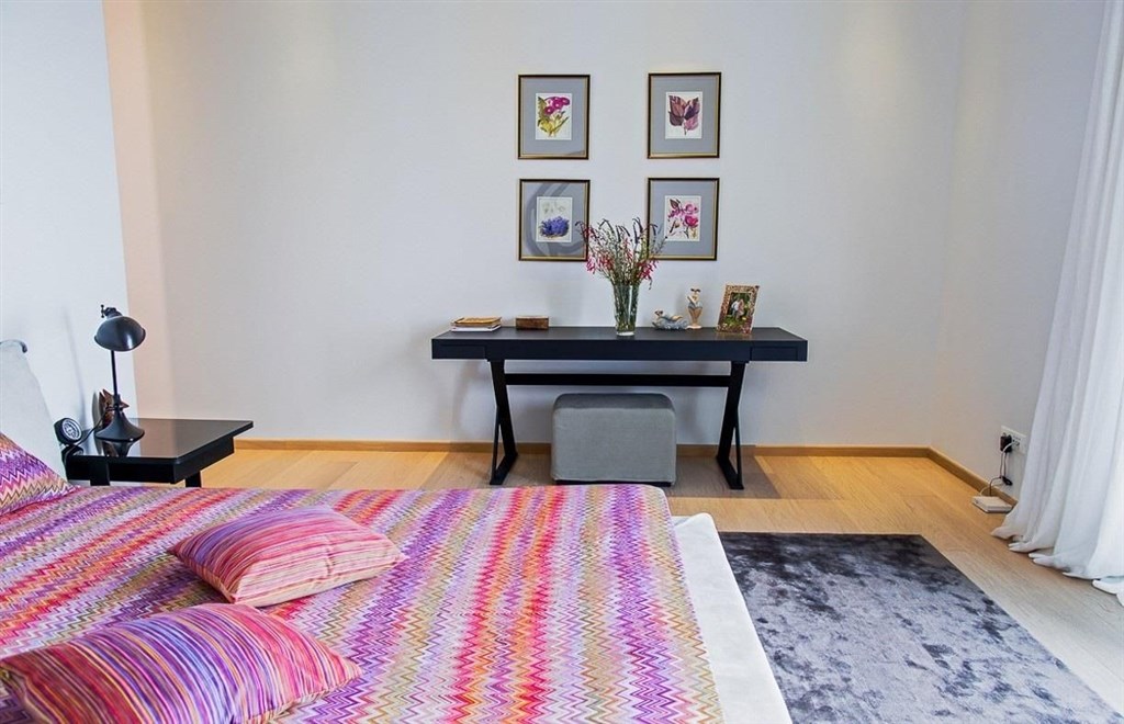 na-prodej-vila-s-bazenem-a-ohromujicim-vyhledem-na-more-kreta-recko