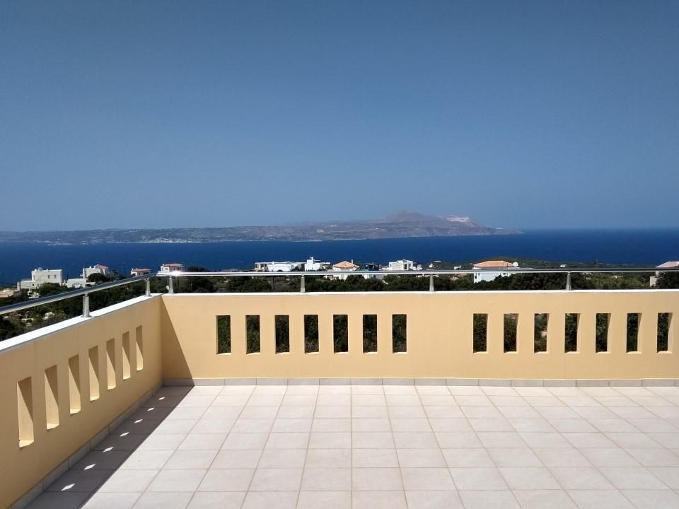 vila-s-panoramatickym-vyhledem-na-more-kreta-recko