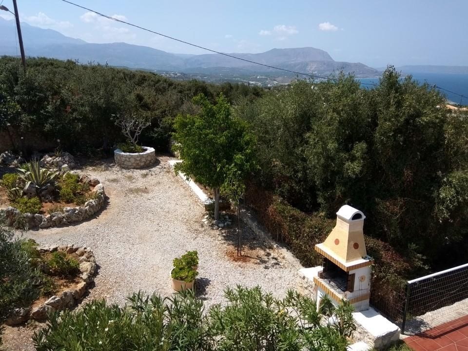 vila-s-panoramatickym-vyhledem-na-more-kreta-recko