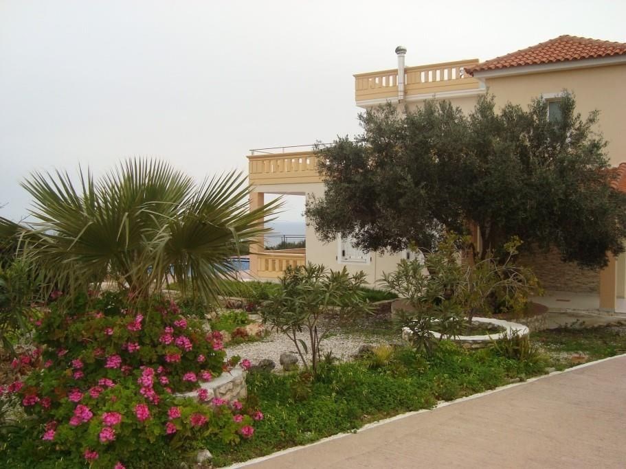 vila-s-panoramatickym-vyhledem-na-more-kreta-recko