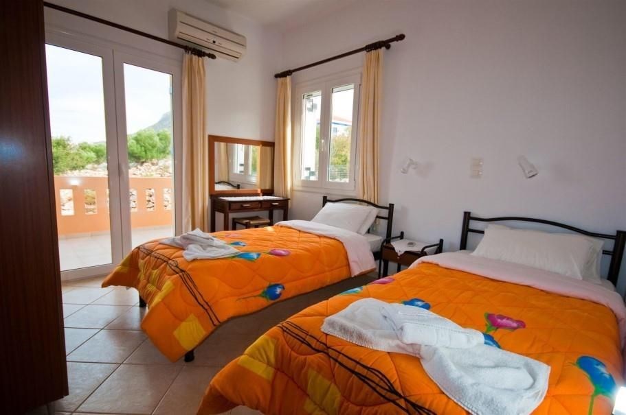 vila-s-panoramatickym-vyhledem-na-more-kreta-recko