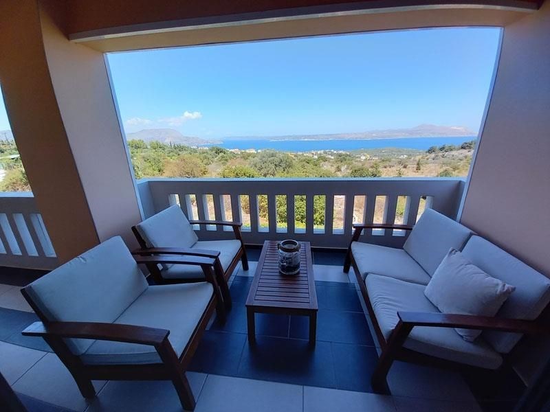utulny-apartmanovy-dum-s-otevrenym-vyhledem-na-more-kreta-recko