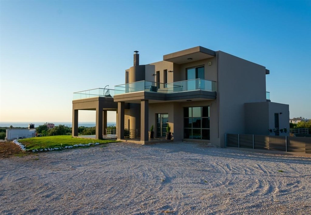 na-prodej-nove-postavena-vila-s-vyhledem-na-more-kreta-recko