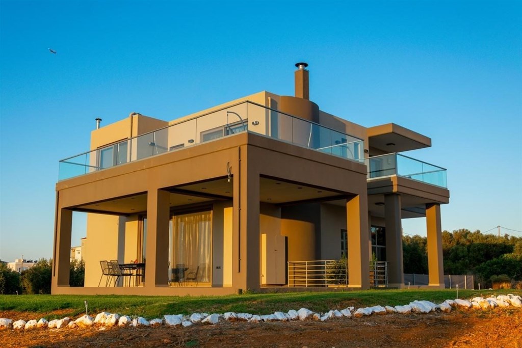 na-prodej-nove-postavena-vila-s-vyhledem-na-more-kreta-recko