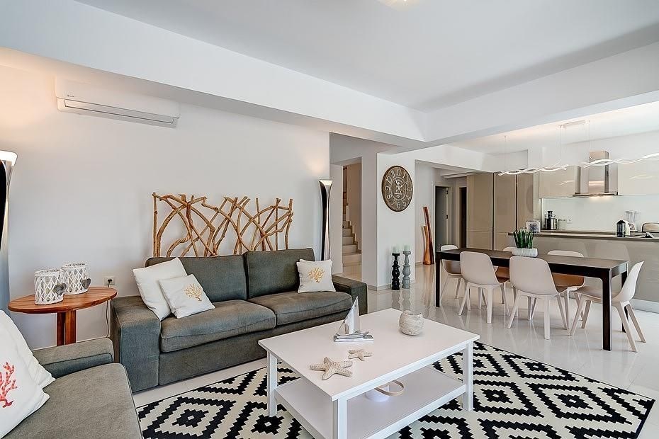 na-prodej-unikatni-vila-s-krasnym-vyhledem-na-more-kreta-recko