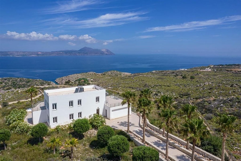 na-prodej-luxusni-vila-s-nadhernym-vyhledem-na-more-kreta-recko