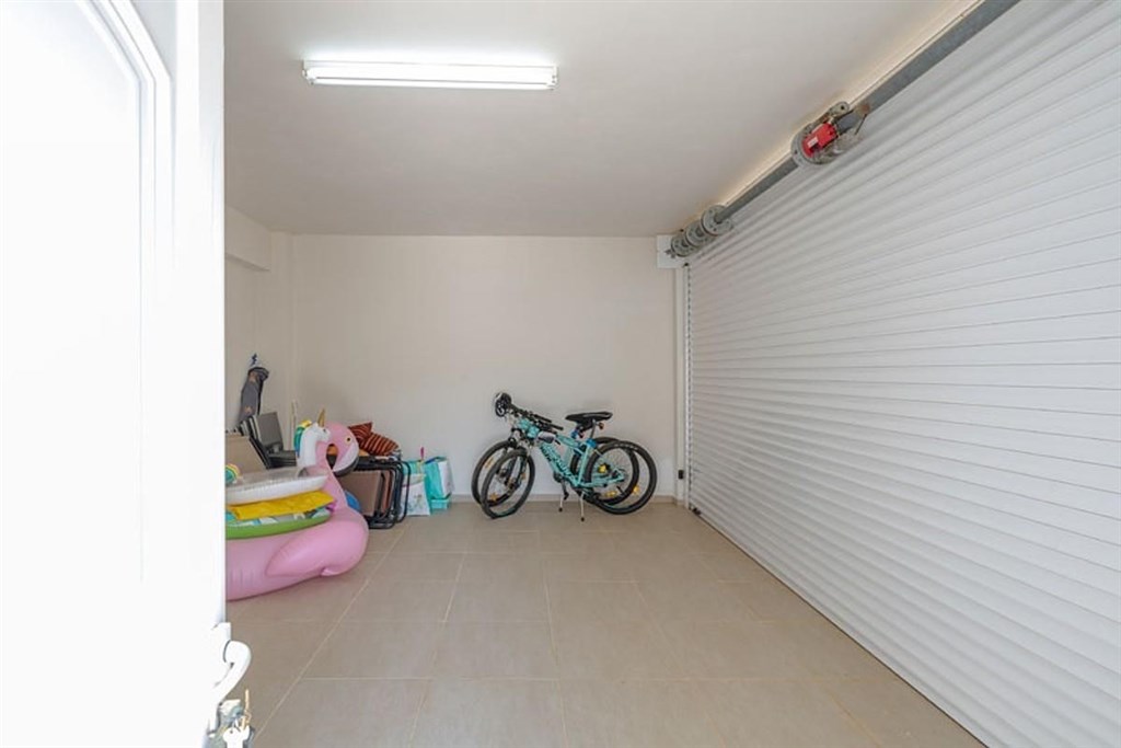 na-prodej-luxusni-vila-s-nadhernym-vyhledem-na-more-kreta-recko