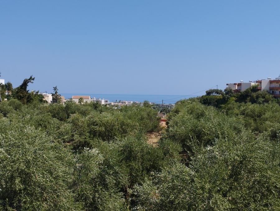 na-prodej-dum-se-3-apartmany-s-vyhledem-na-more-kreta-recko