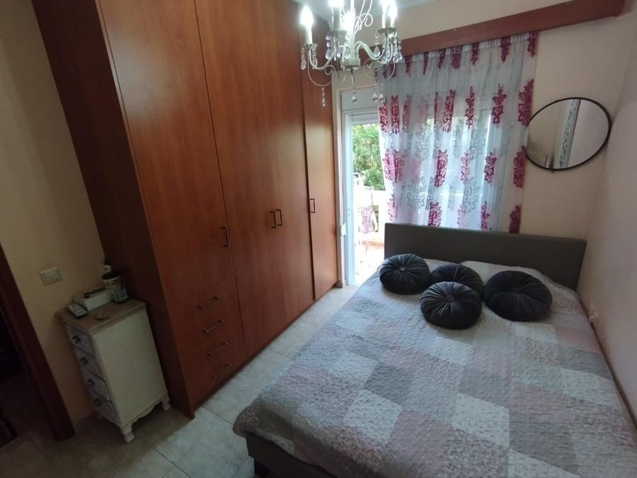 na-prodej-dum-se-3-apartmany-s-vyhledem-na-more-kreta-recko