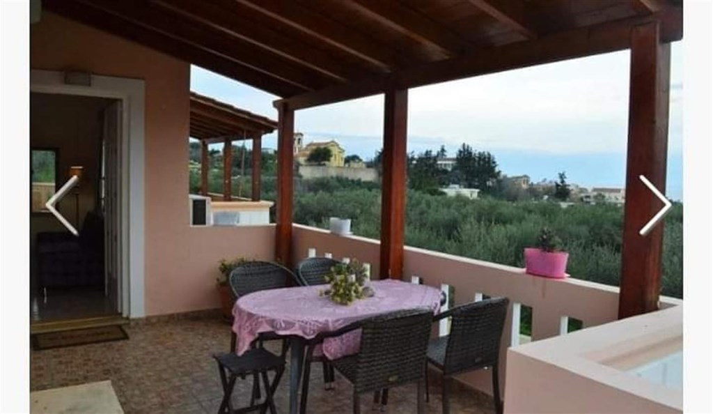 na-prodej-dum-se-3-apartmany-s-vyhledem-na-more-kreta-recko