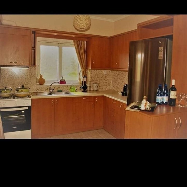 na-prodej-dum-se-3-apartmany-s-vyhledem-na-more-kreta-recko