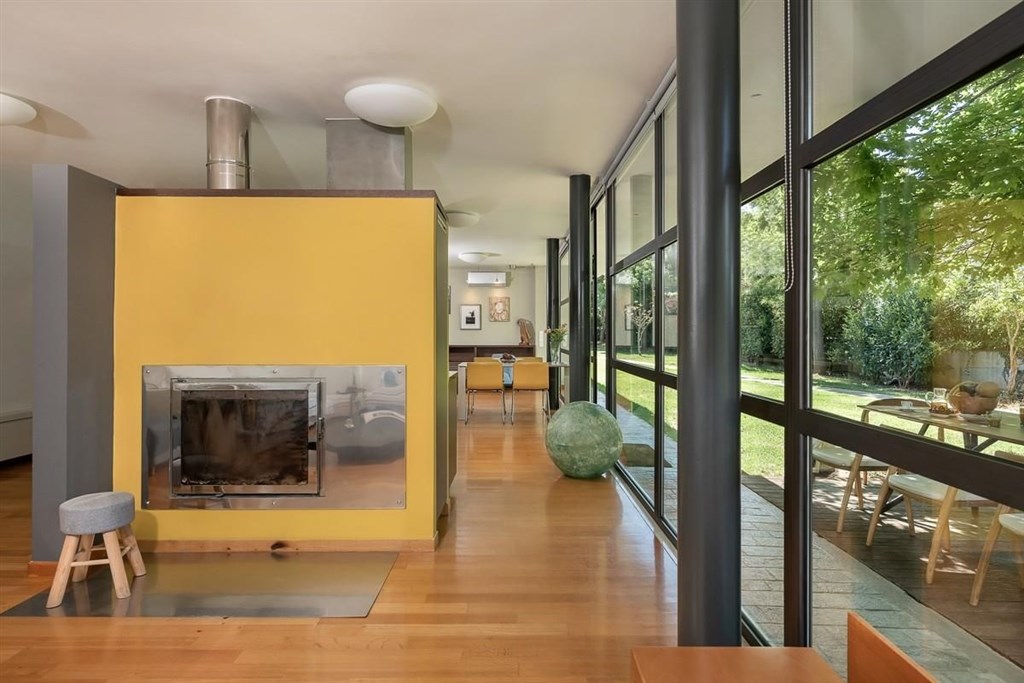 vila-ve-stylu-moderniho-funkcionalismu-blizko-centra-kreta-recko