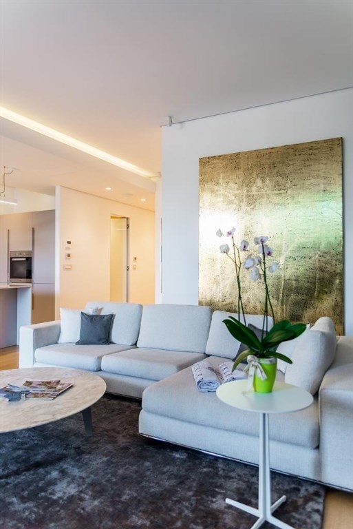 na-prodej-apartman-v-komplexu-v-1-rade-od-more-budva-cerna-hora