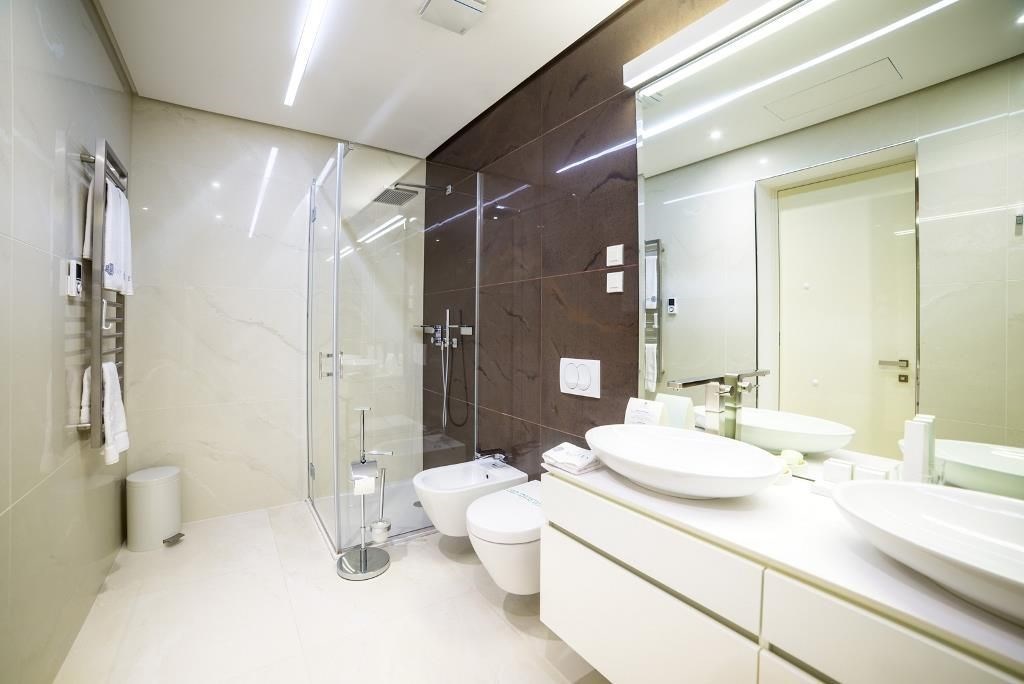 na-prodej-apartman-v-komplexu-v-1-rade-od-more-budva-cerna-hora