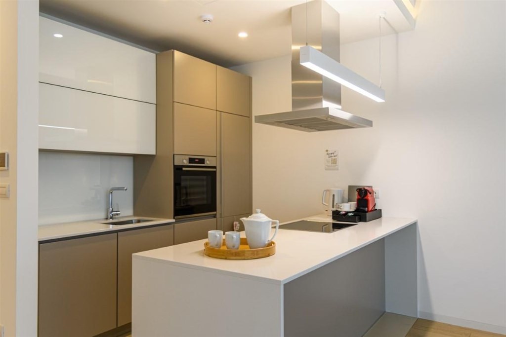 na-prodej-luxusni-apartman-v-resortu-primo-u-more-budva-cerna-hora