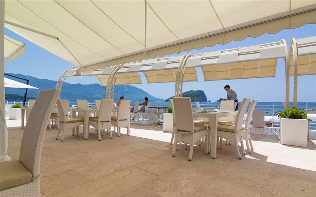 na-prodej-luxusni-apartman-v-resortu-primo-u-more-budva-cerna-hora