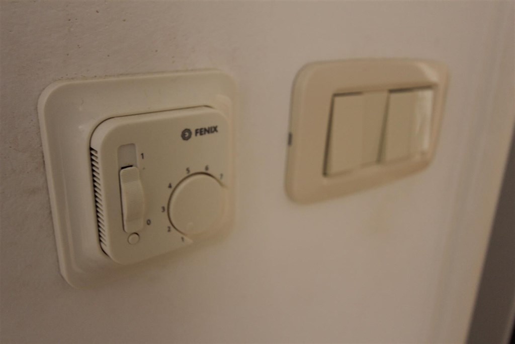 na-prodej-nezarizeny-apartman-50-m-od-more-rafailovici-cerna-hora