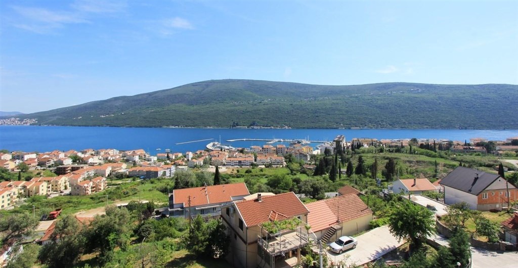 na-prodej-novy-apartman-s-vyhledem-na-more-djenovici-cerna-hora