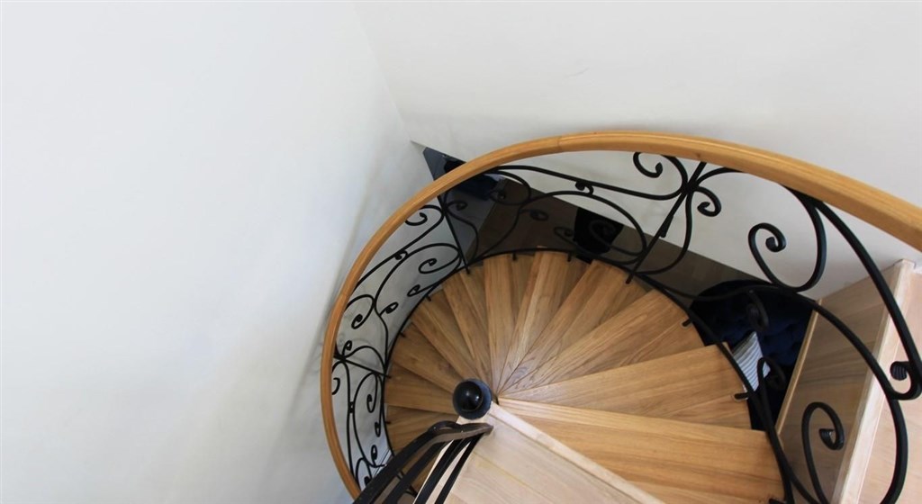 na-prodej-novy-penthouse-s-vyhledem-na-more-djenovici-cerna-hora