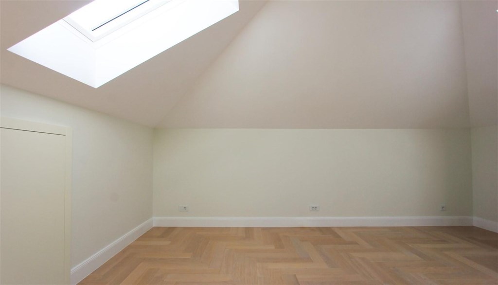 na-prodej-novy-penthouse-s-vyhledem-na-more-djenovici-cerna-hora