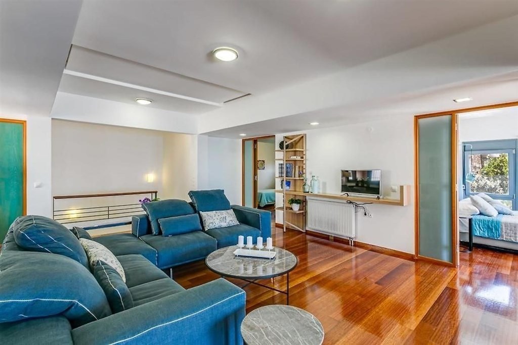 na-prodej-2-prepychove-vily-s-vyhledem-na-more-kreta-recko