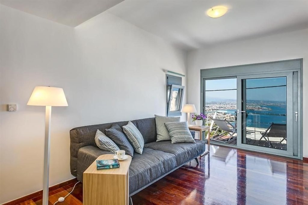 na-prodej-2-prepychove-vily-s-vyhledem-na-more-kreta-recko