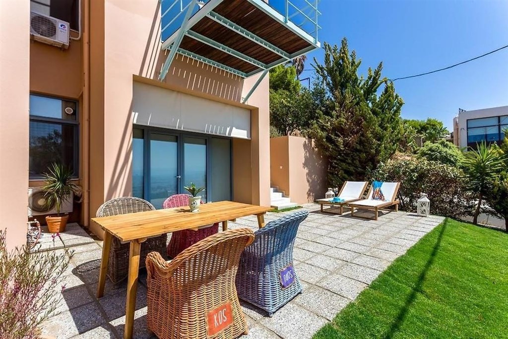na-prodej-2-prepychove-vily-s-vyhledem-na-more-kreta-recko