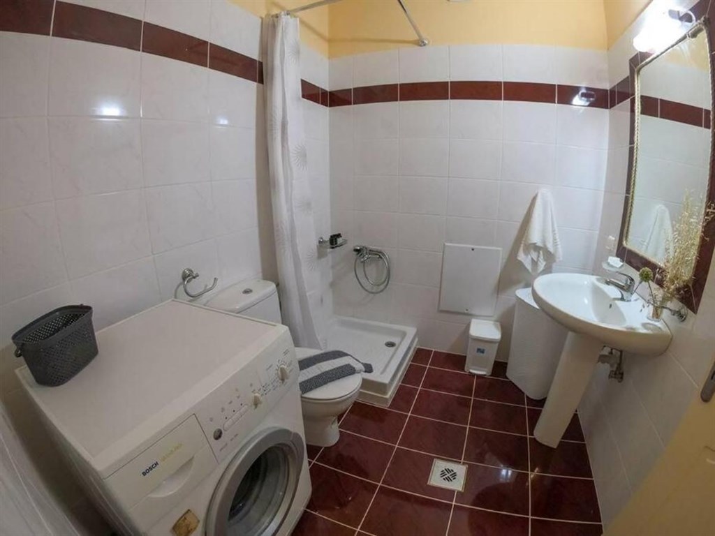 pekny-mezonet-s-velkou-terasou-a-vyhledem-na-more-kreta-recko