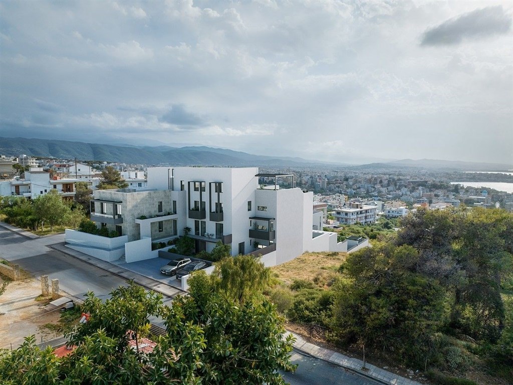 na-prodej-luxusni-apartman-s-privatnim-bazenem-kreta-recko