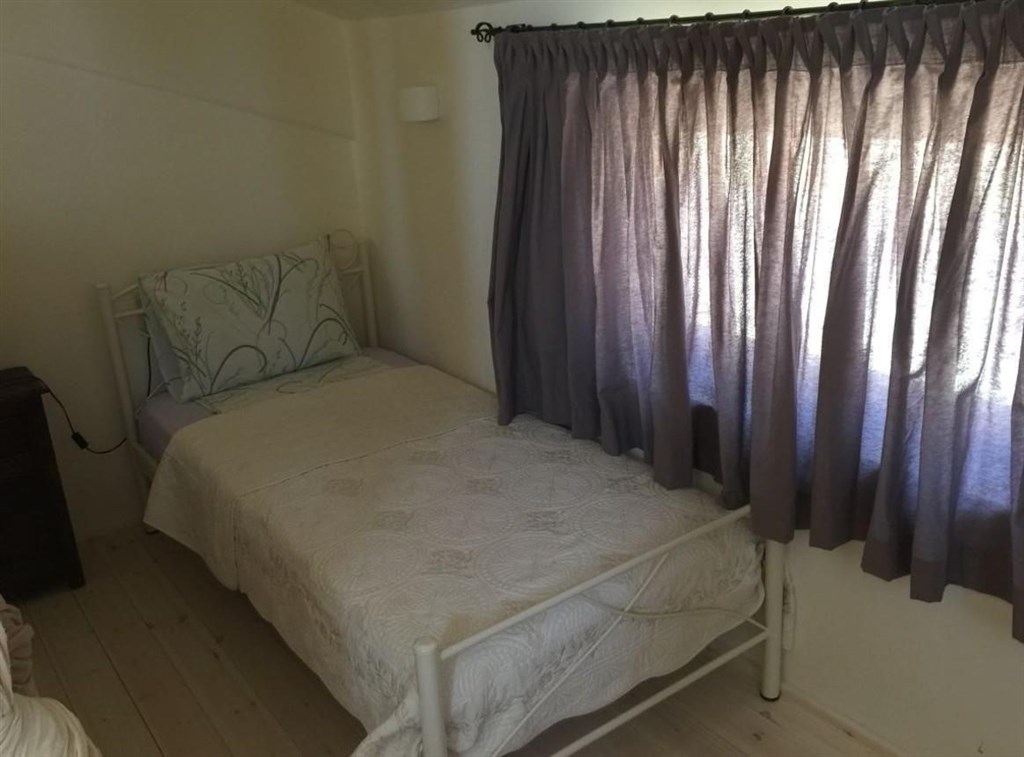 na-prodej-moderni-vila-s-velkou-zahradou-a-bazenem-kreta-recko