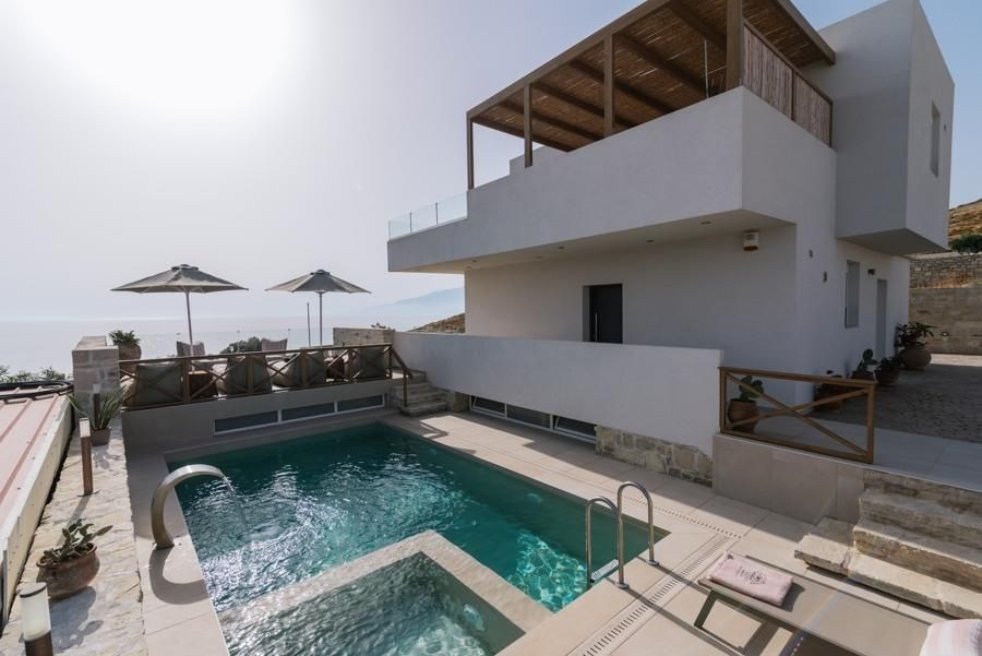 na-prodej-nova-moderni-vila-blizko-more-a-plaze-kreta-recko