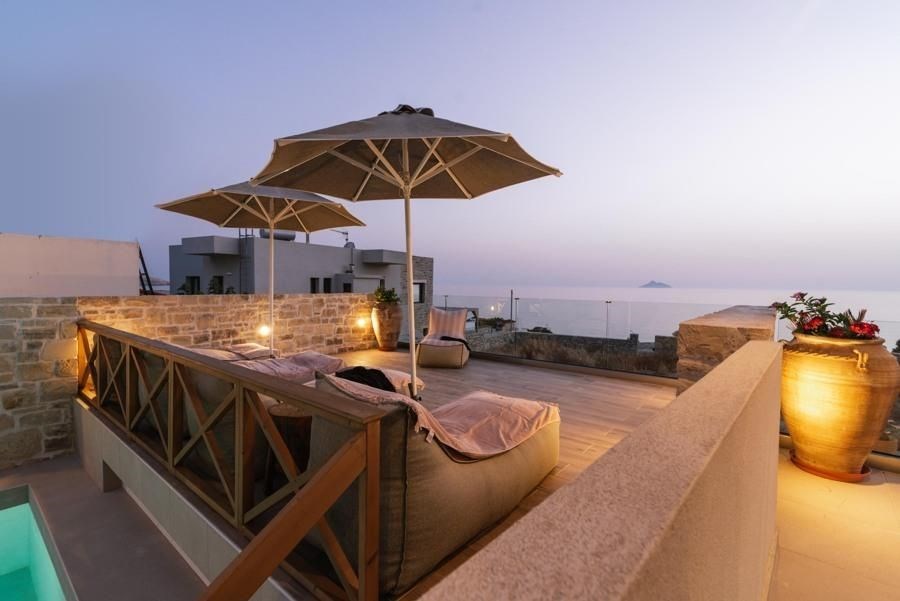 na-prodej-nova-moderni-vila-blizko-more-a-plaze-kreta-recko