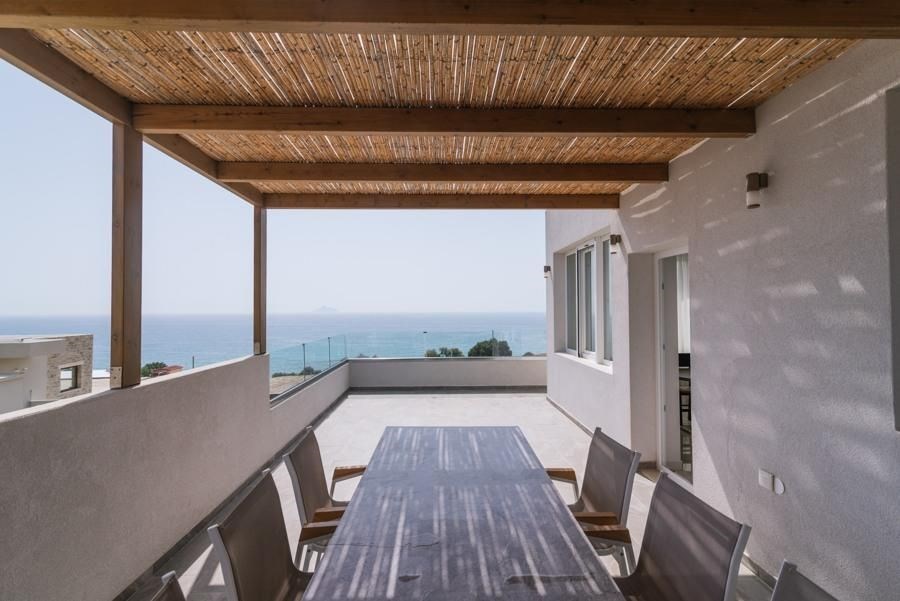 na-prodej-nova-moderni-vila-blizko-more-a-plaze-kreta-recko
