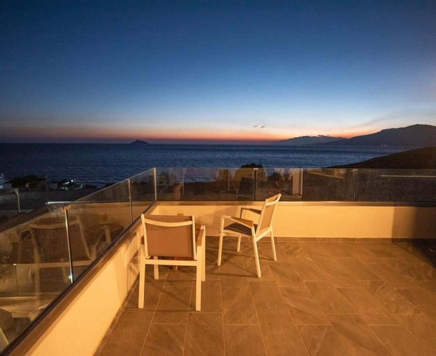 na-prodej-nova-moderni-vila-blizko-more-a-plaze-kreta-recko