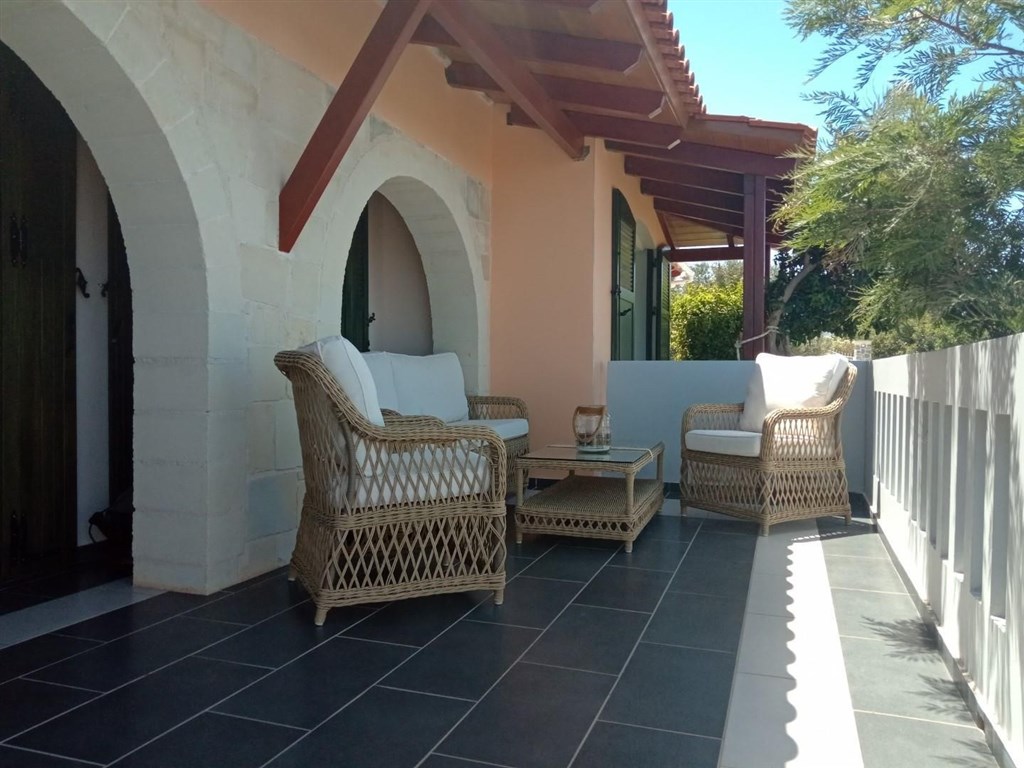 utulny-apartmanovy-dum-s-otevrenym-vyhledem-na-more-kreta-recko