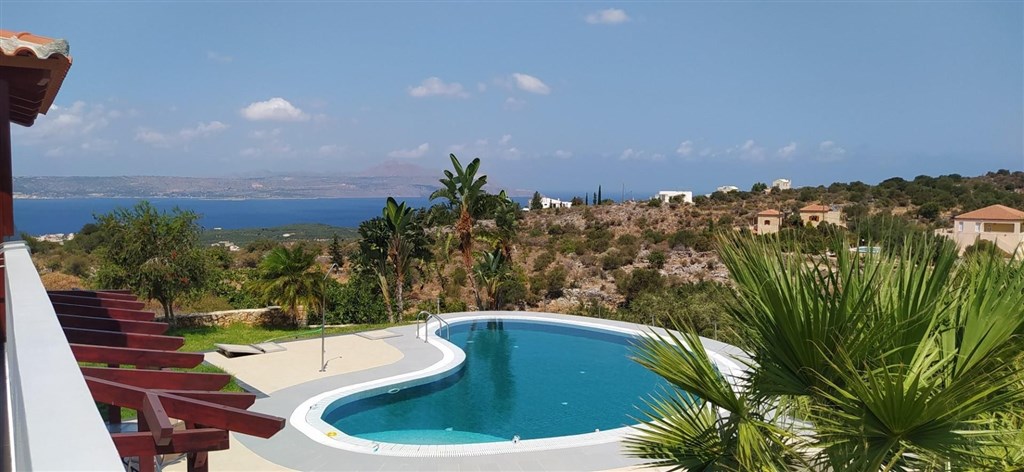 utulny-apartmanovy-dum-s-otevrenym-vyhledem-na-more-kreta-recko