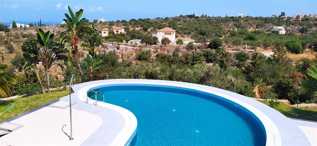 utulny-apartmanovy-dum-s-otevrenym-vyhledem-na-more-kreta-recko