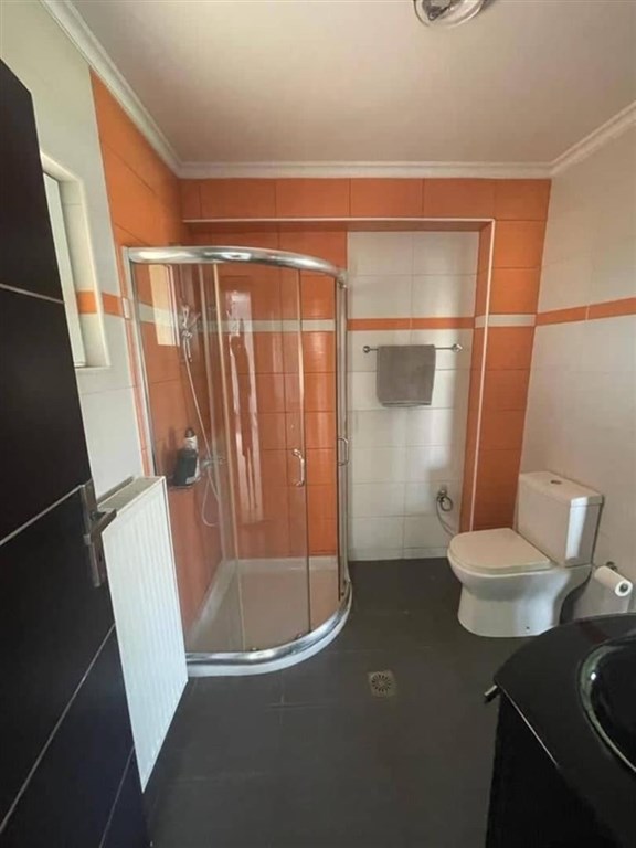 na-prodej-moderni-vila-s-bazenem-a-vyhledem-na-more-kreta-recko