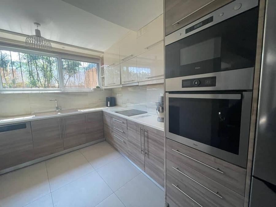 na-prodej-moderni-vila-s-bazenem-a-vyhledem-na-more-kreta-recko