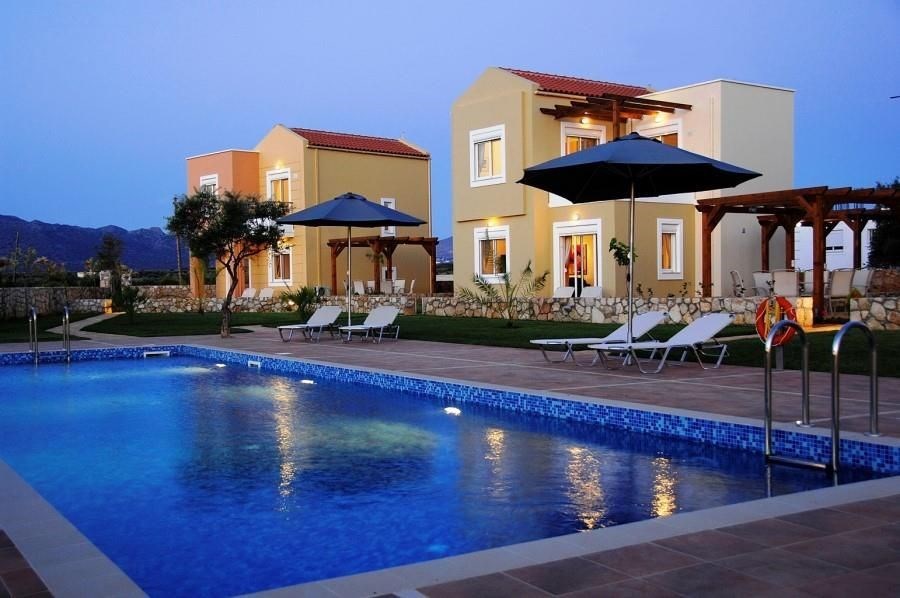 5-atraktivnich-vil-s-vyhledem-na-more-kreta-recko