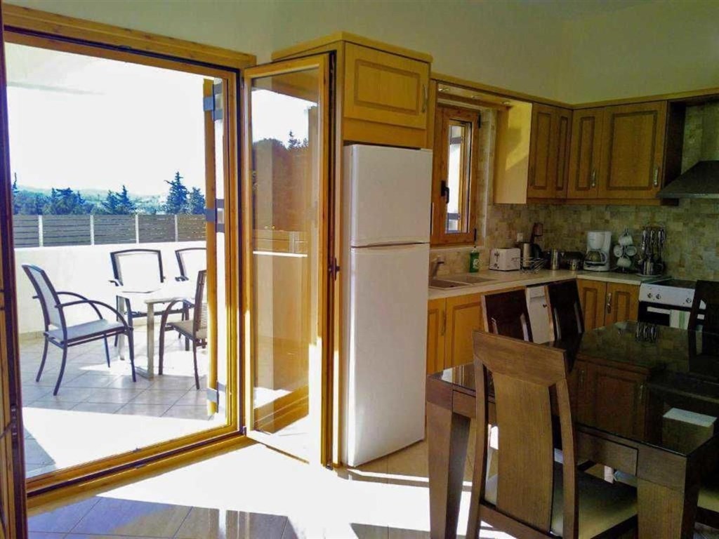 komplex-2-vil-a-jednoho-studia-s-vyhledem-na-more-kreta-recko