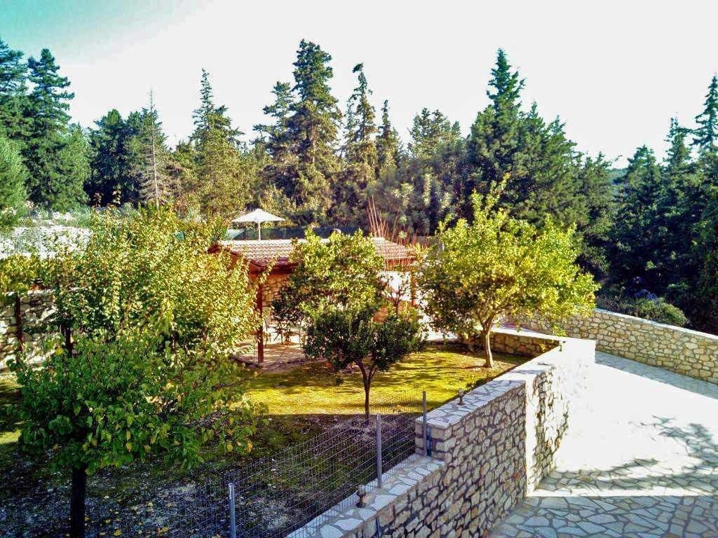 komplex-2-vil-a-jednoho-studia-s-vyhledem-na-more-kreta-recko